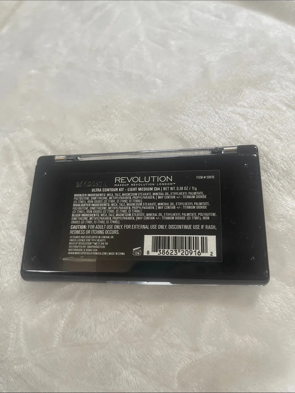 Revolution Face Palette — Brown & Champagne Bronzer, Highlighter, Blusher
